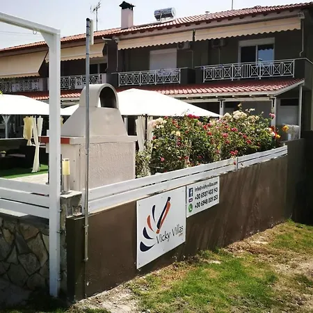 Vickyvillas Apartment