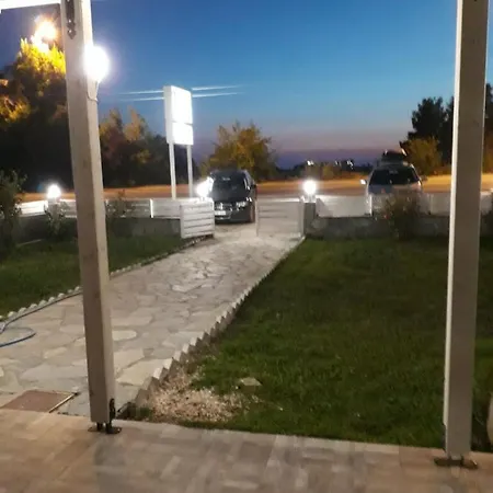 Апартаменты Vickyvillas Неос-Мармарас