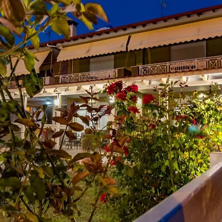 Vickyvillas Апартаменты Неос-Мармарас